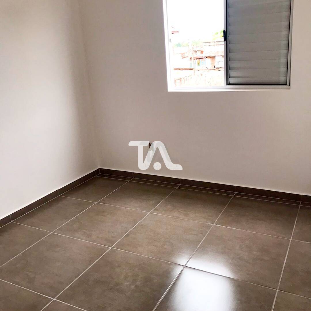 Casa à venda com 2 quartos, 65m² - Foto 10