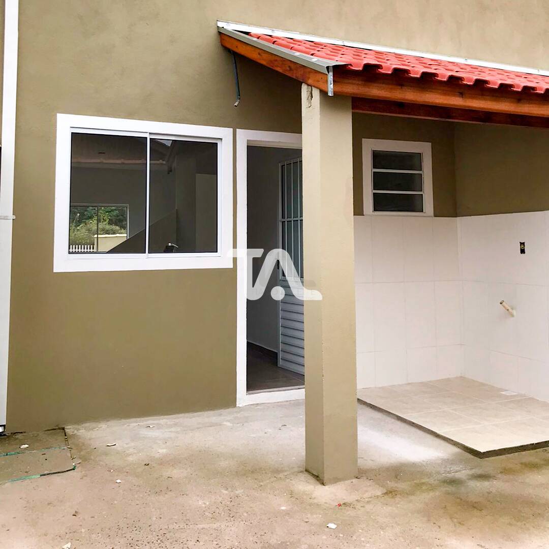 Casa à venda com 2 quartos, 65m² - Foto 7