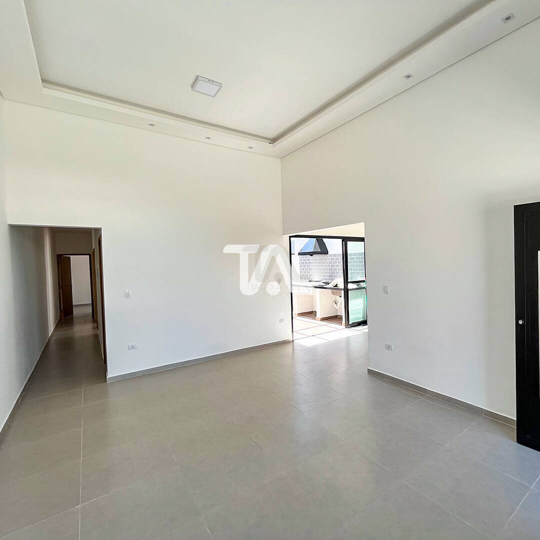 Casa à venda com 3 quartos, 96m² - Foto 3