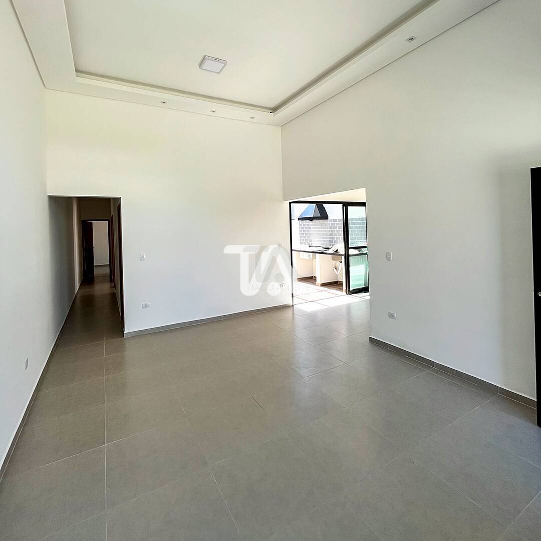 Casa à venda com 3 quartos, 96m² - Foto 4