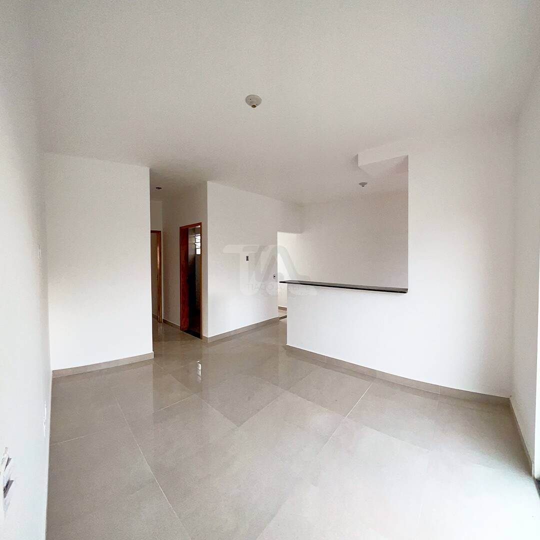 Apartamento à venda com 2 quartos, 66m² - Foto 2