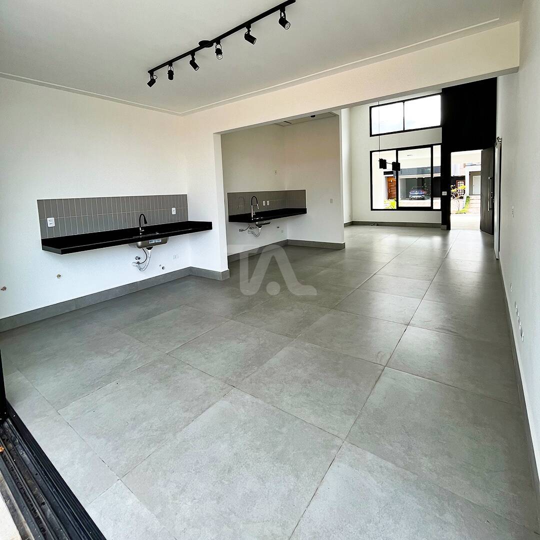 Casa à venda e aluguel com 3 quartos, 150m² - Foto 5