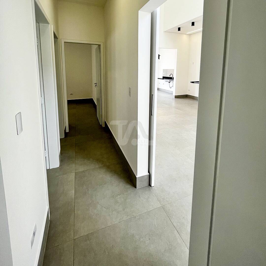 Casa à venda e aluguel com 3 quartos, 150m² - Foto 8