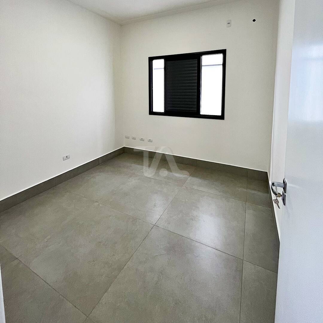 Casa à venda e aluguel com 3 quartos, 150m² - Foto 9