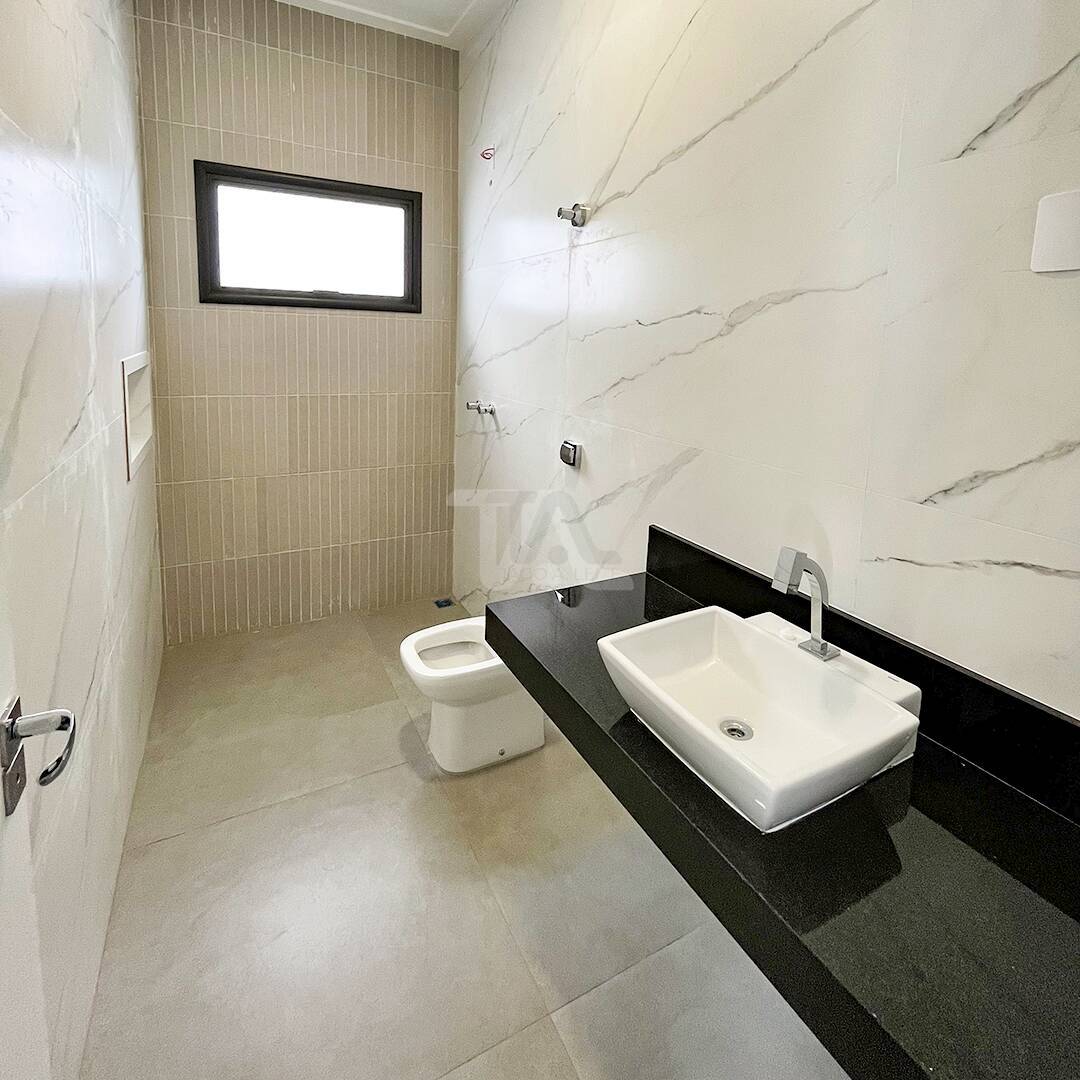 Casa à venda e aluguel com 3 quartos, 150m² - Foto 10