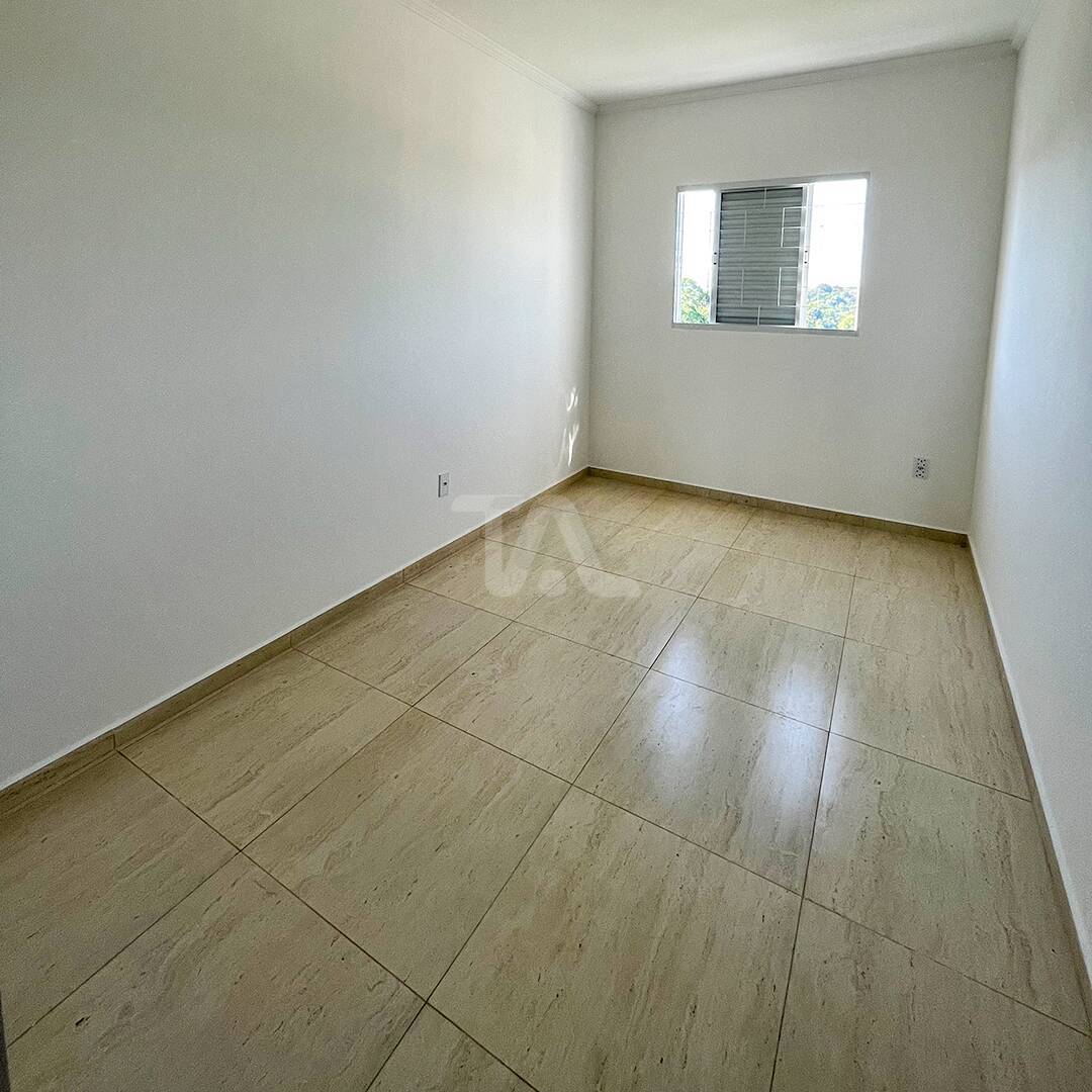 Apartamento à venda com 2 quartos, 62m² - Foto 11