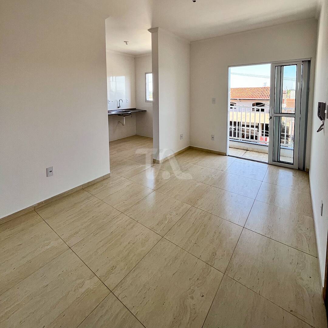 Apartamento à venda com 2 quartos, 62m² - Foto 3