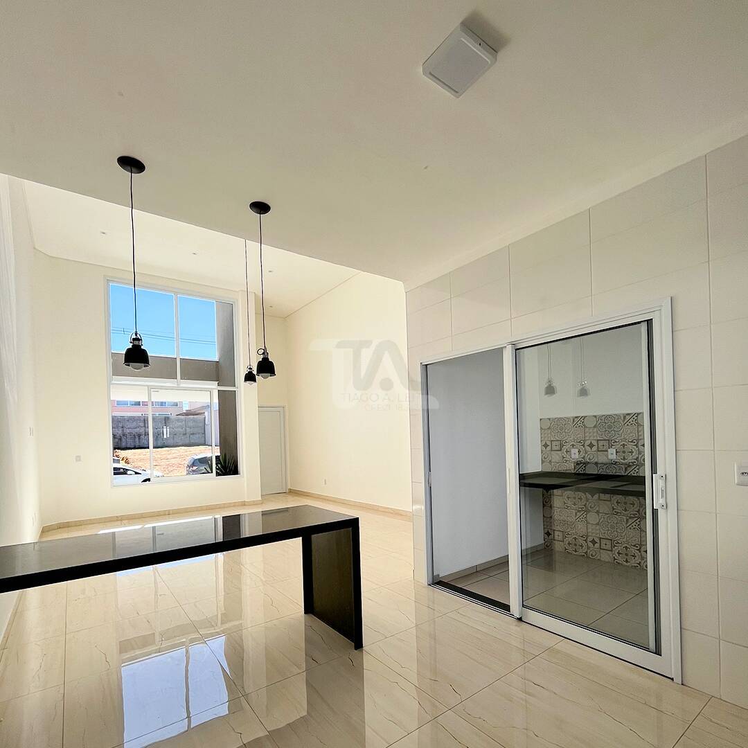 Casa à venda com 3 quartos, 150m² - Foto 15