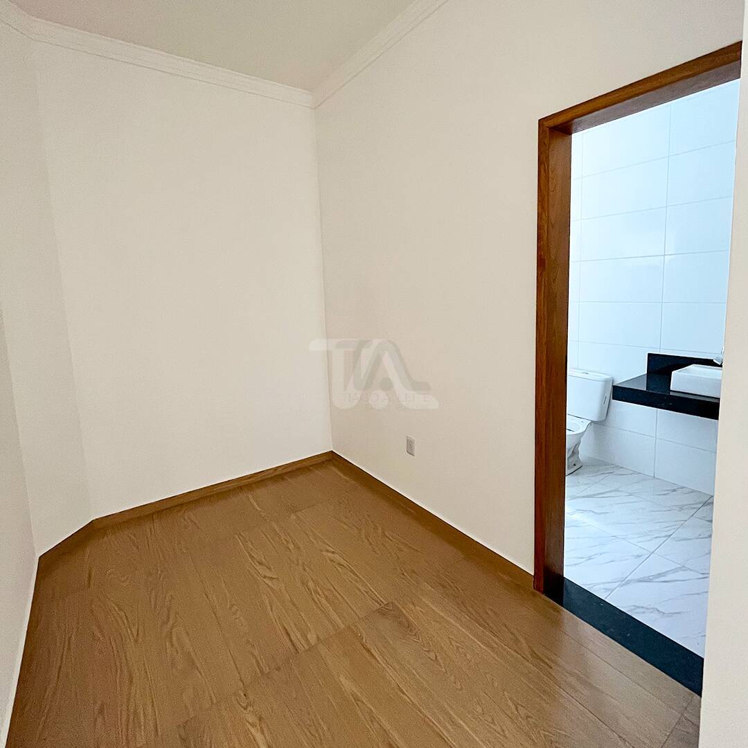 Casa à venda com 3 quartos, 150m² - Foto 16