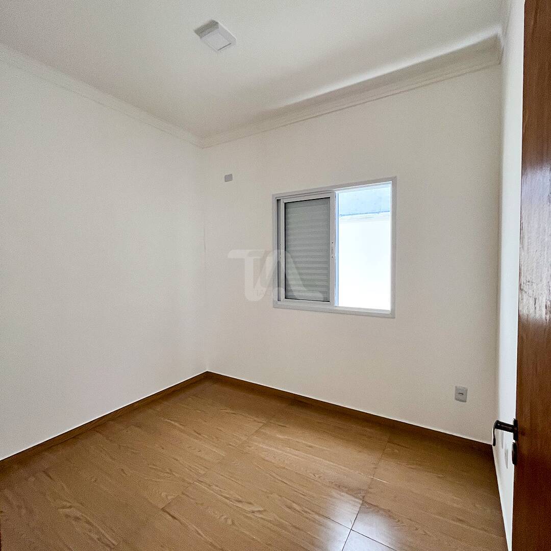 Casa à venda com 3 quartos, 150m² - Foto 17