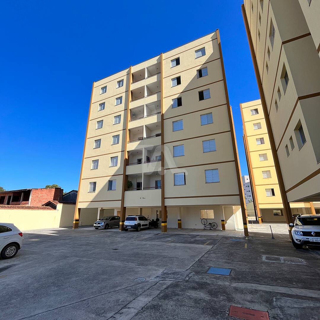 Apartamento à venda com 2 quartos, 74m² - Foto 1