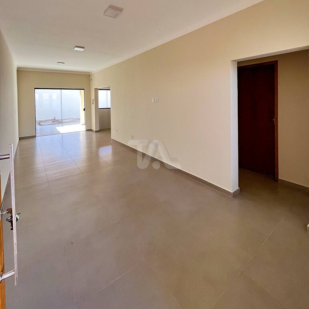 Casa à venda com 2 quartos, 97m² - Foto 3