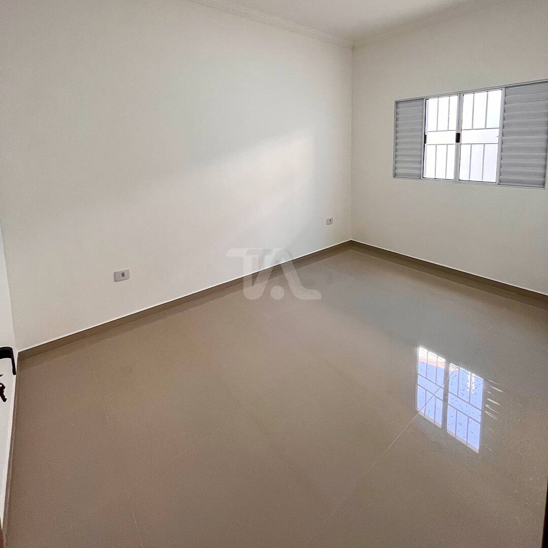 Casa à venda com 3 quartos, 96m² - Foto 9