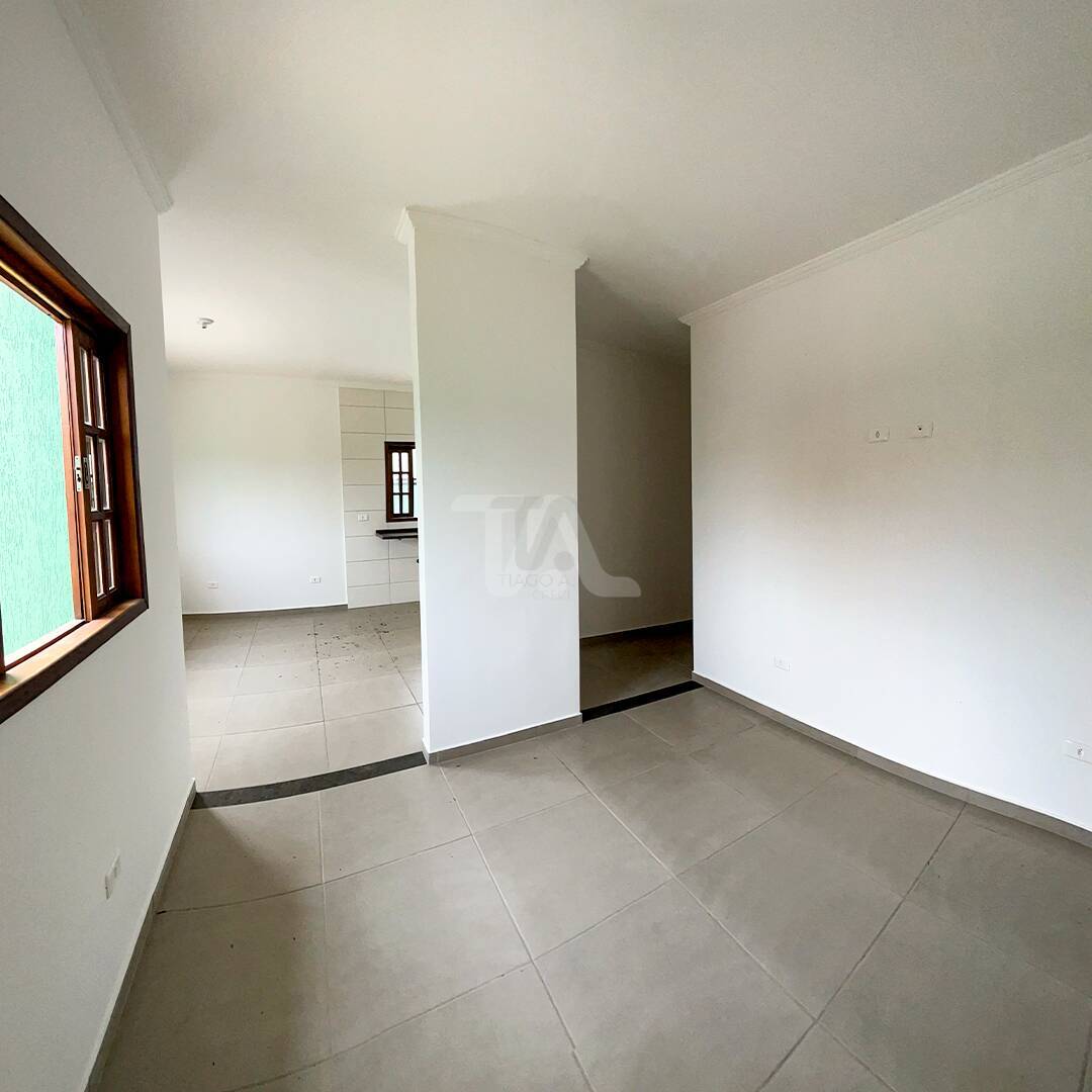 Casa à venda com 2 quartos, 72m² - Foto 4