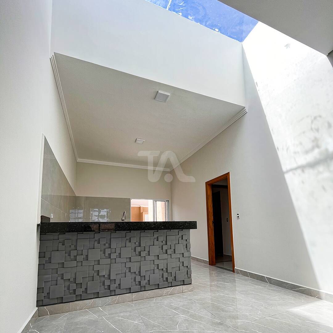 Casa à venda com 3 quartos, 150m² - Foto 4