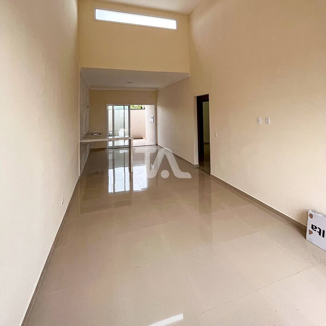 Casa à venda com 3 quartos, 89m² - Foto 4