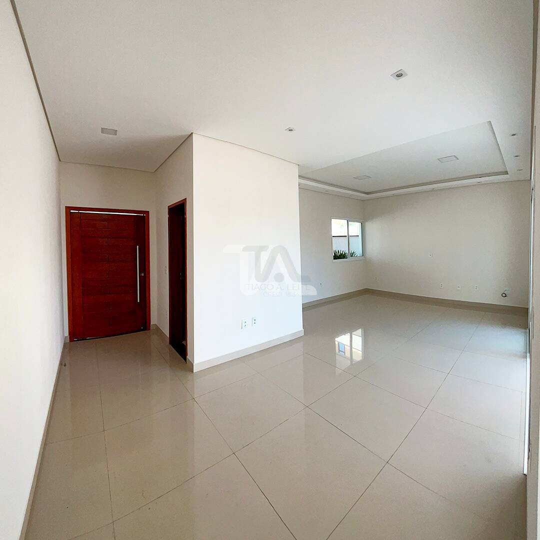 Casa à venda com 3 quartos, 220m² - Foto 5