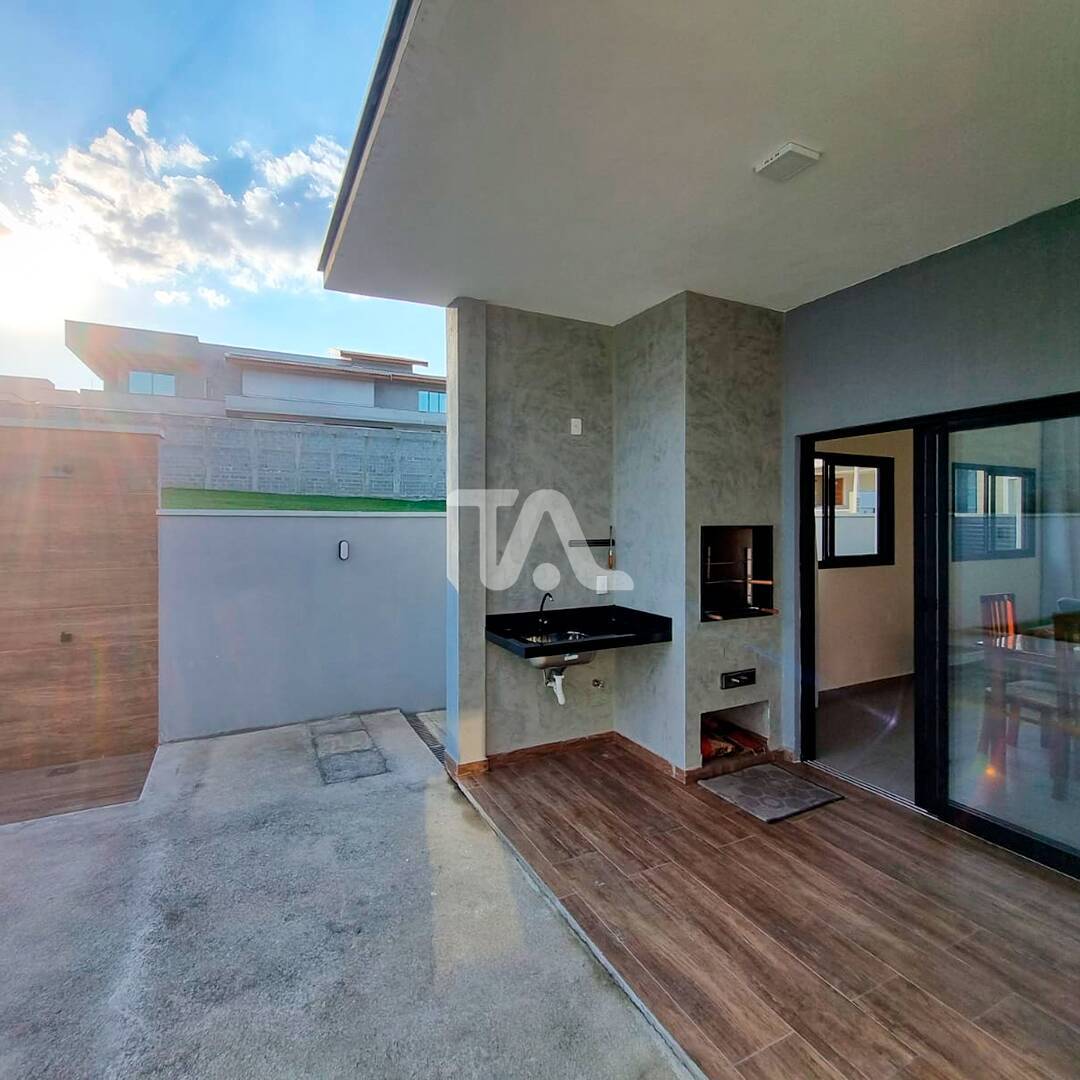 Casa à venda com 3 quartos, 200m² - Foto 6