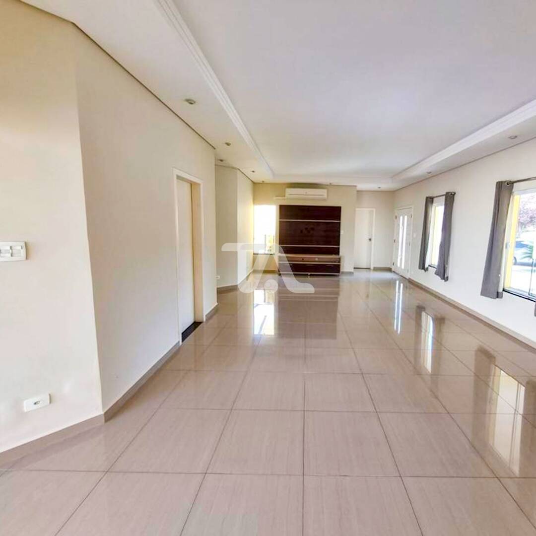 Casa à venda com 3 quartos, 200m² - Foto 2