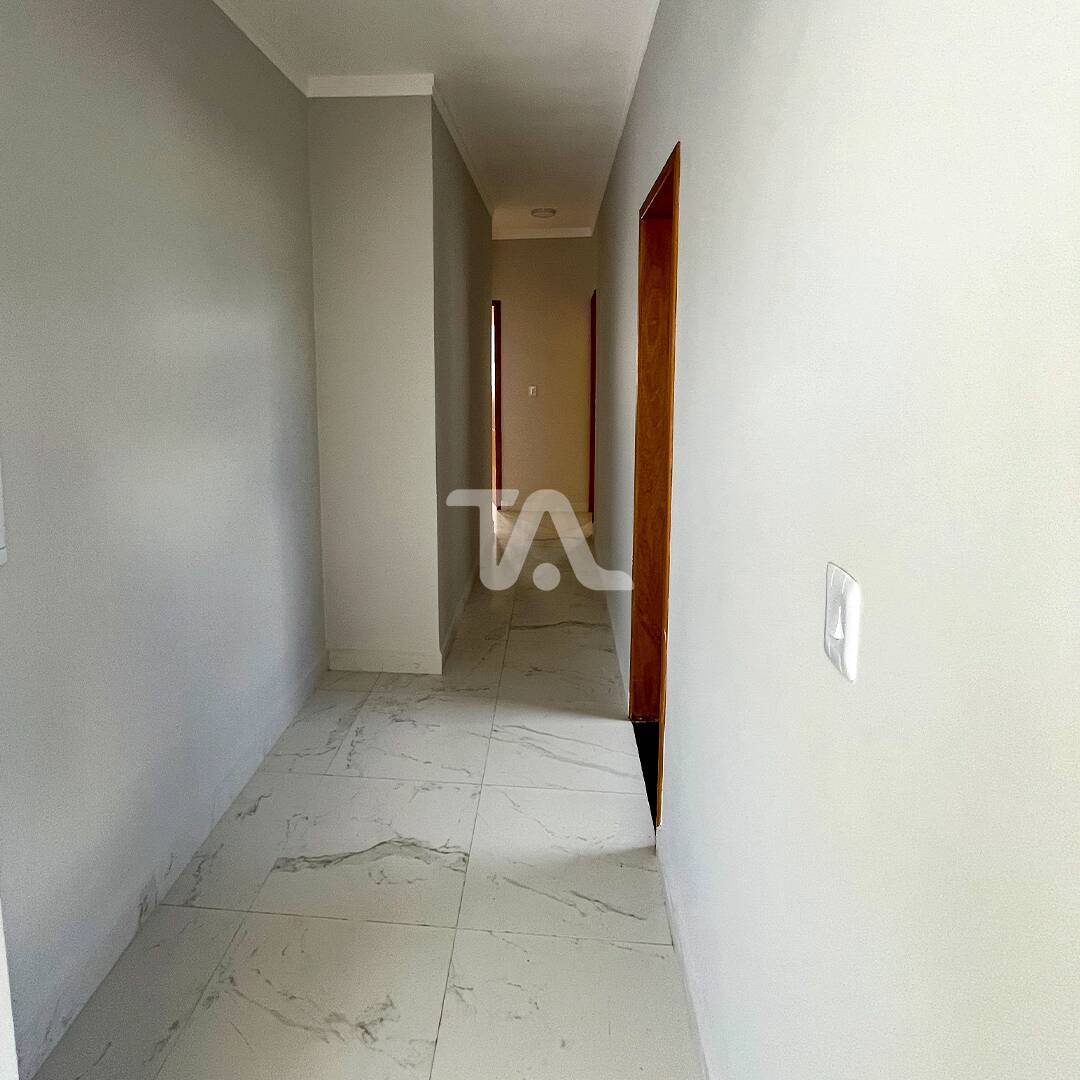 Casa à venda com 3 quartos, 93m² - Foto 9