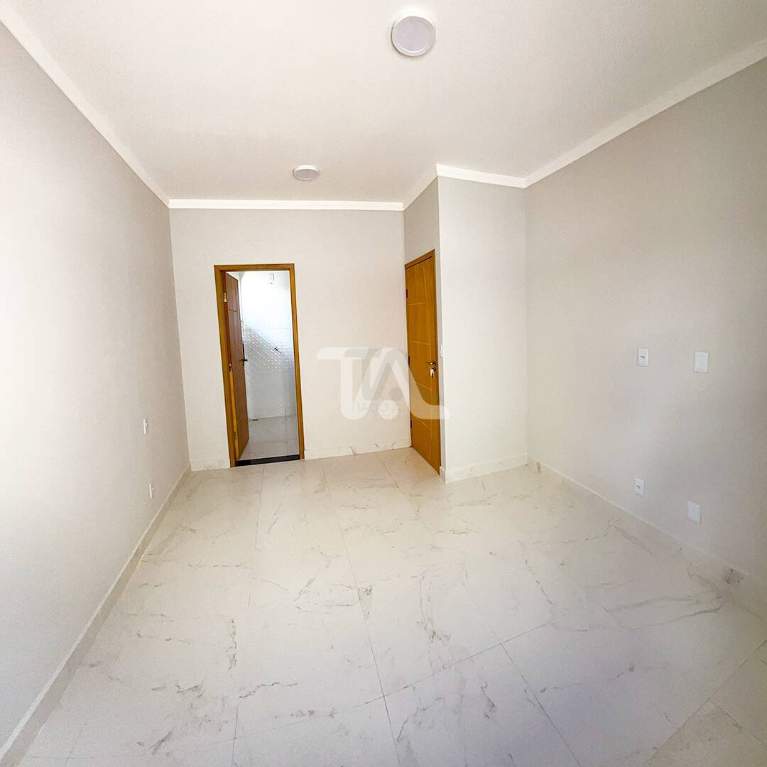 Casa à venda com 3 quartos, 93m² - Foto 12