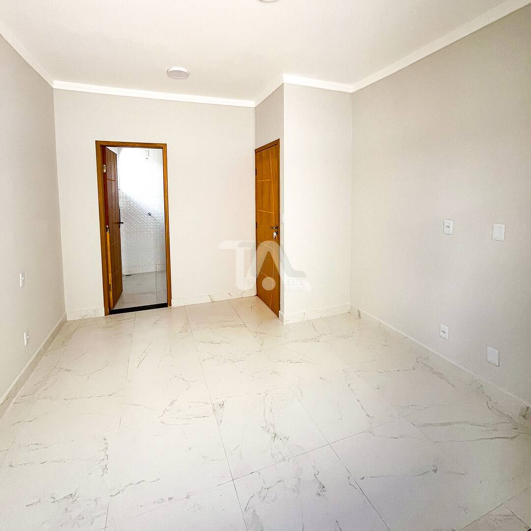 Casa à venda com 3 quartos, 93m² - Foto 13