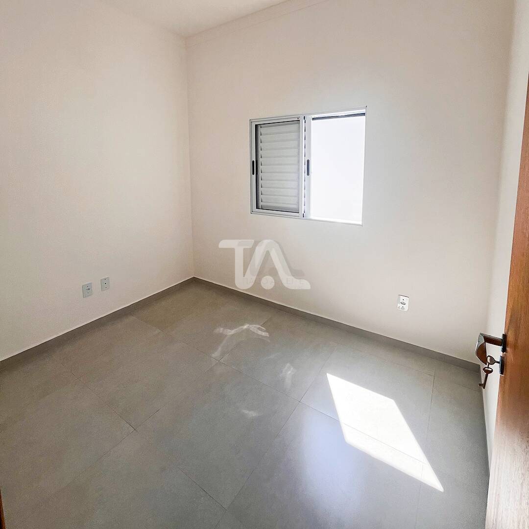 Casa à venda com 3 quartos, 100m² - Foto 12