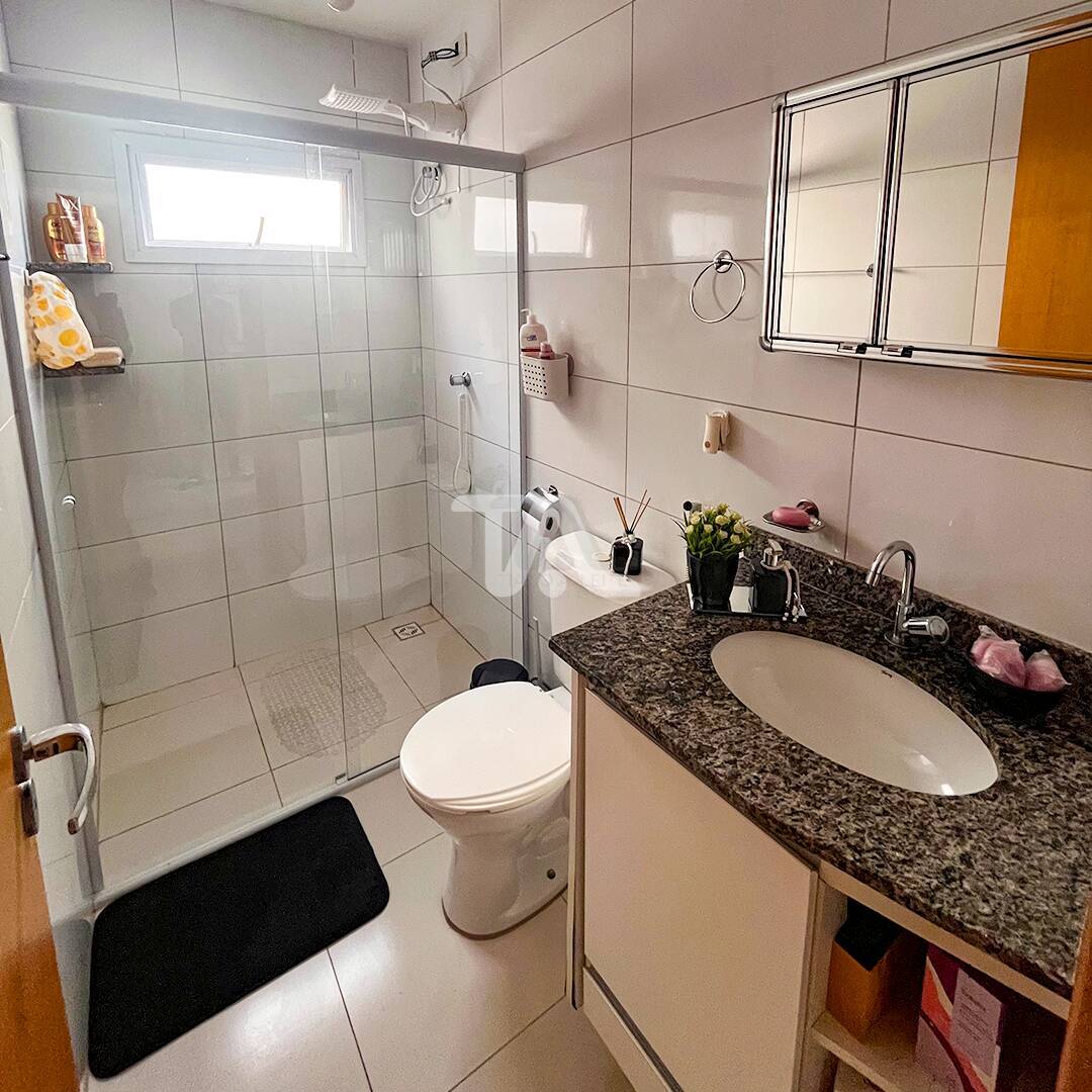 Apartamento à venda com 2 quartos, 72m² - Foto 8