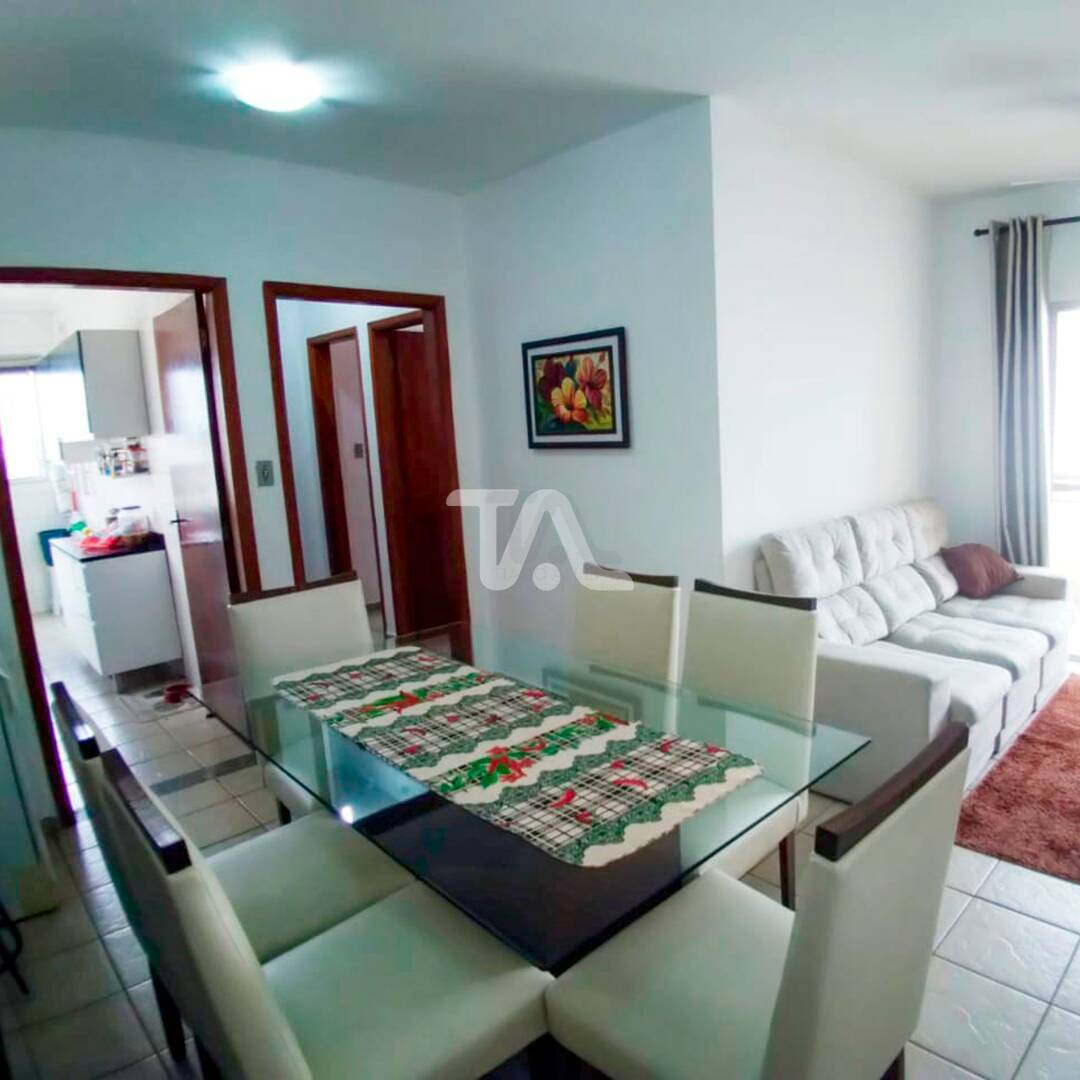 Apartamento à venda com 2 quartos, 74m² - Foto 2