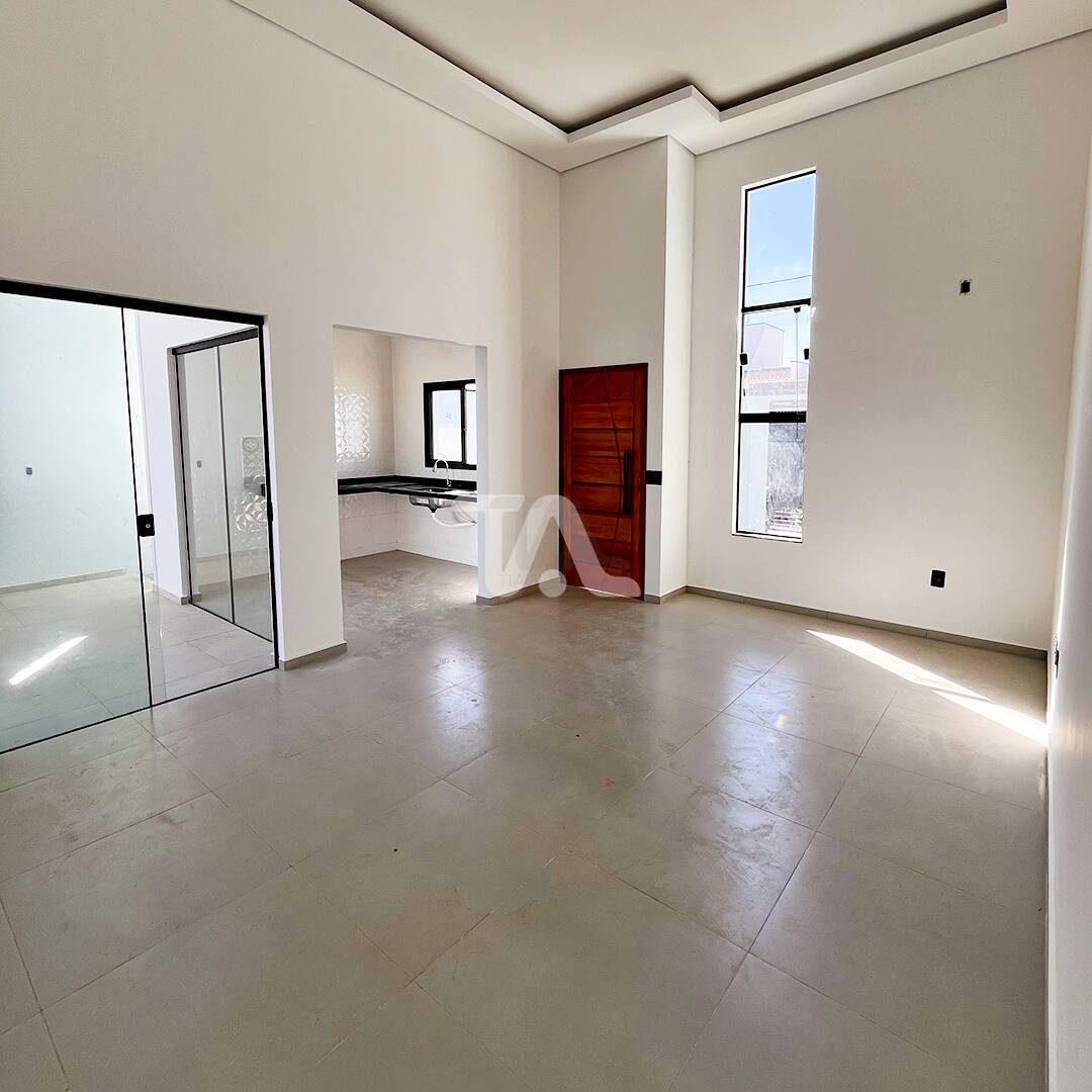 Casa à venda com 3 quartos, 98m² - Foto 3