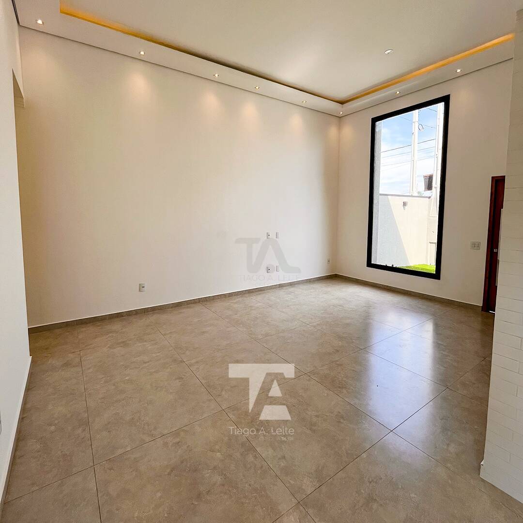 Casa à venda com 3 quartos, 107m² - Foto 8