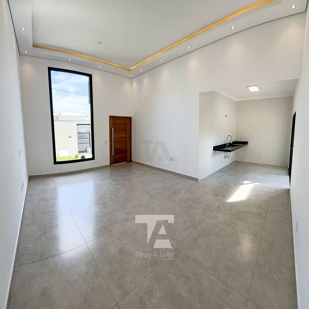 Casa à venda com 3 quartos, 107m² - Foto 2