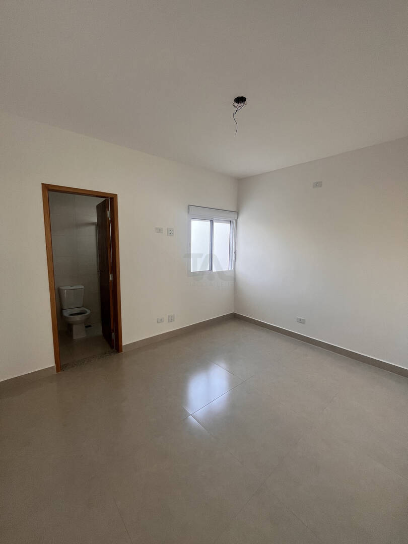 Casa à venda com 3 quartos, 93m² - Foto 8