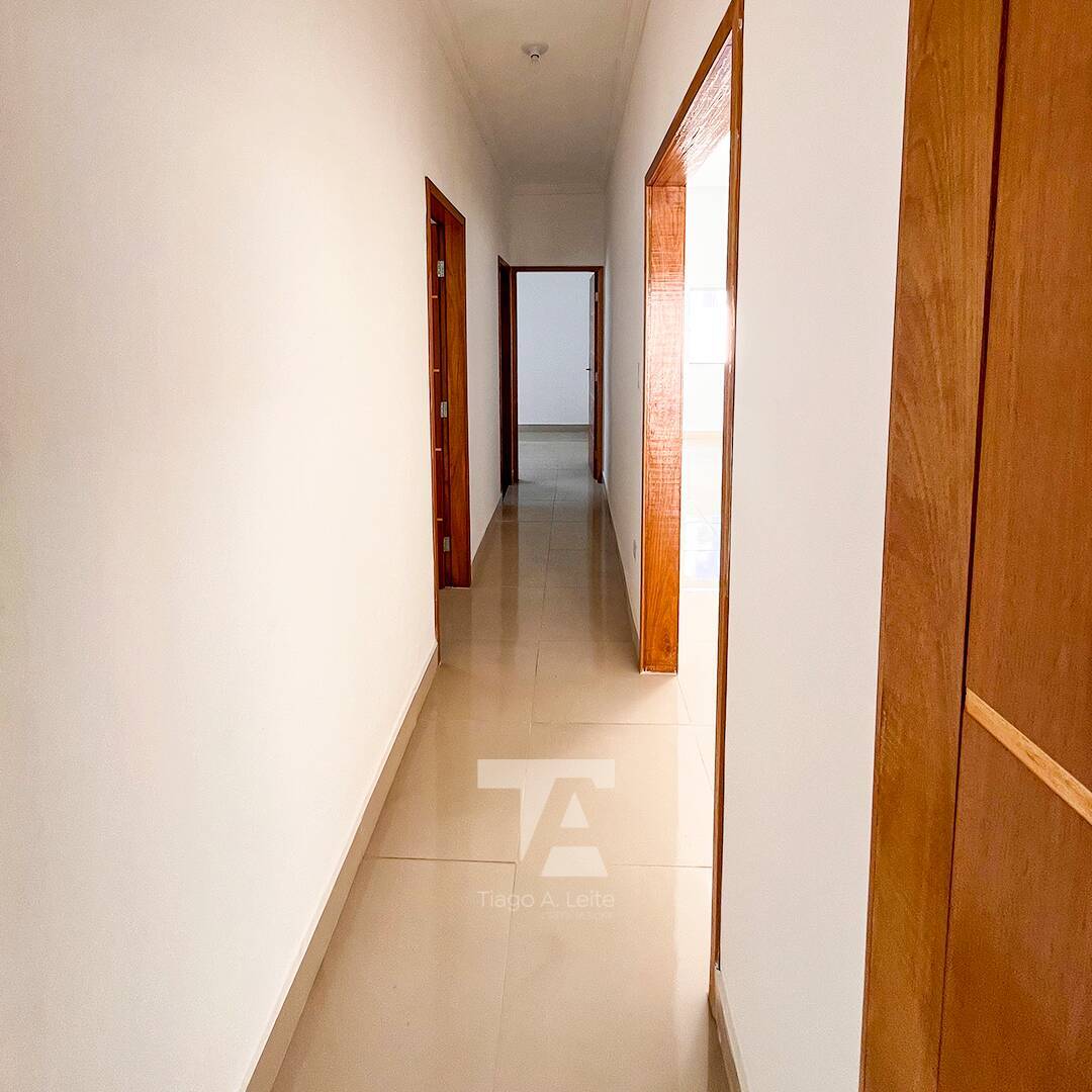 Casa à venda com 3 quartos, 74m² - Foto 5