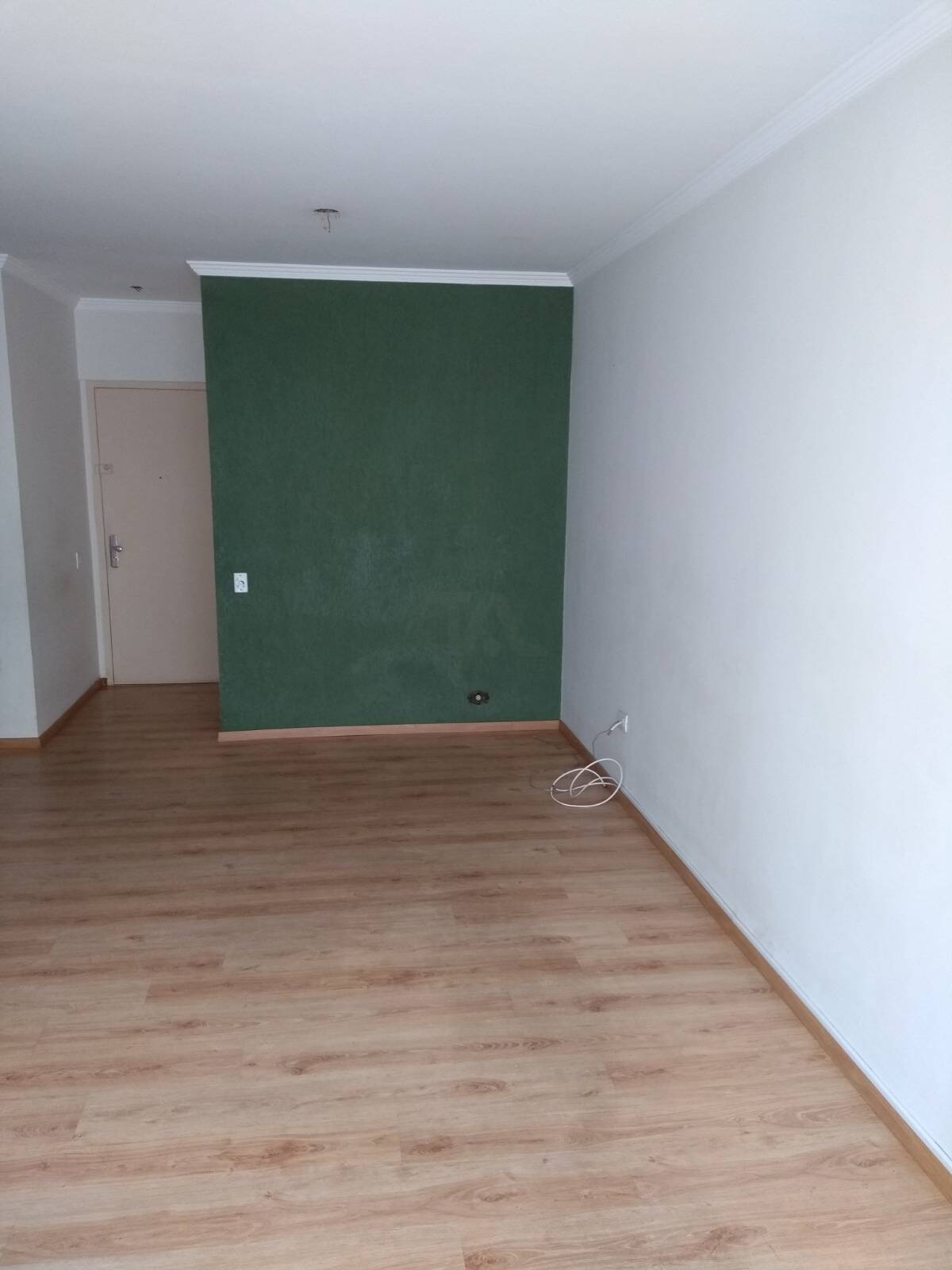 Apartamento à venda com 3 quartos, 85m² - Foto 1