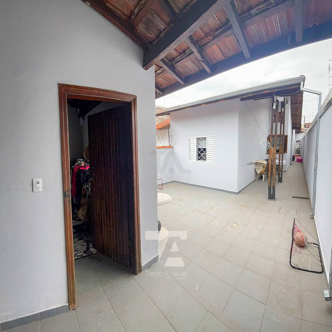 Casa à venda com 2 quartos, 96m² - Foto 10