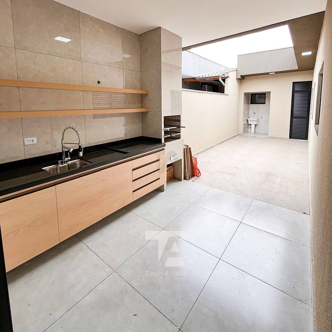 Casa à venda com 3 quartos, 120m² - Foto 6