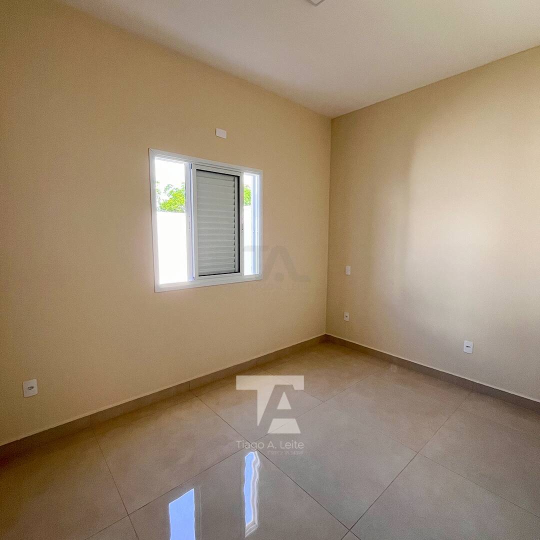 Casa à venda com 3 quartos, 105m² - Foto 10