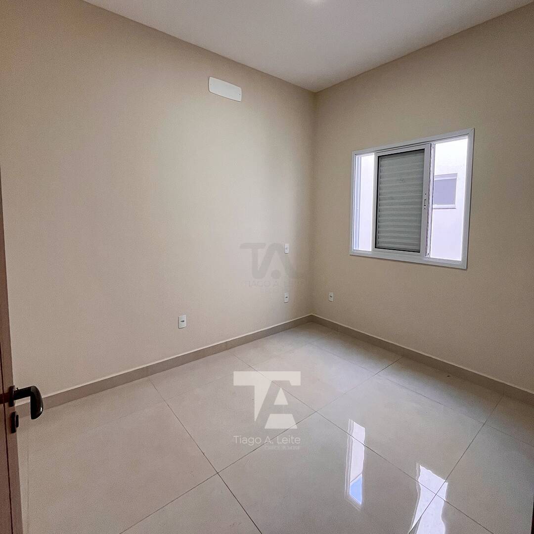 Casa à venda com 3 quartos, 105m² - Foto 8