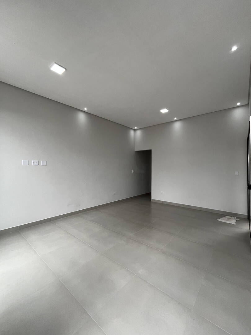 Casa à venda com 3 quartos, 103m² - Foto 2