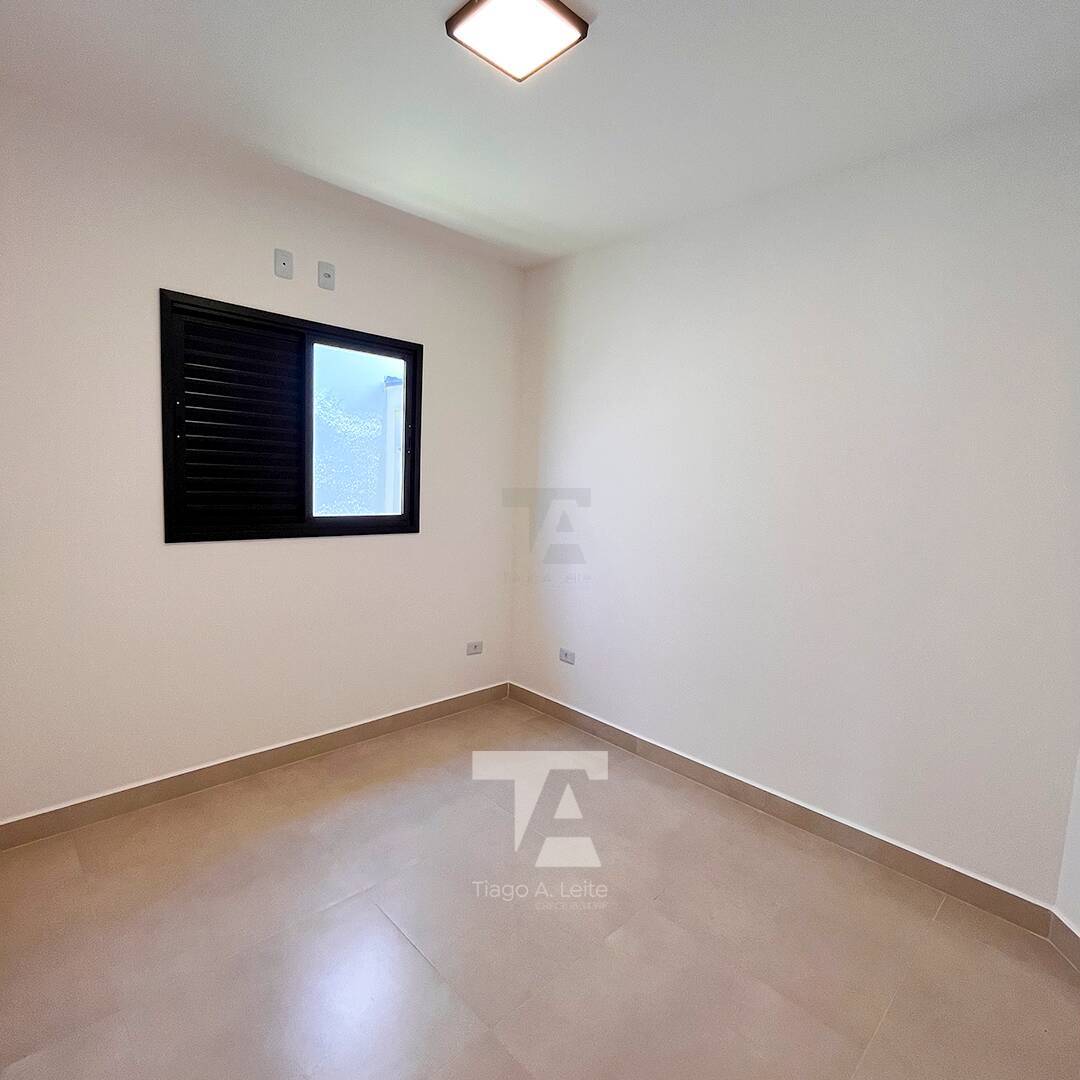 Casa à venda com 3 quartos, 86m² - Foto 11