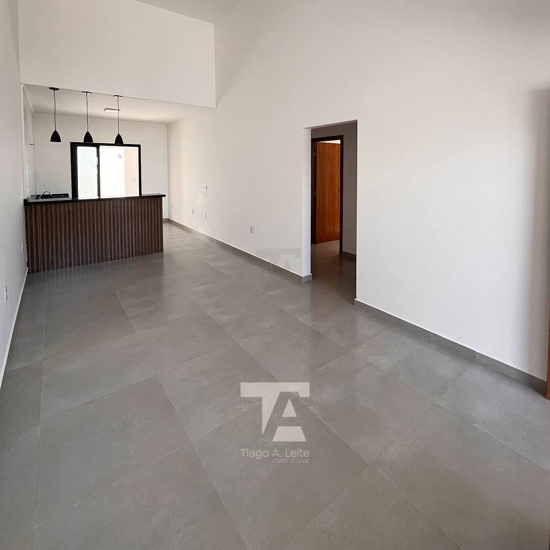 Casa à venda com 3 quartos, 96m² - Foto 3