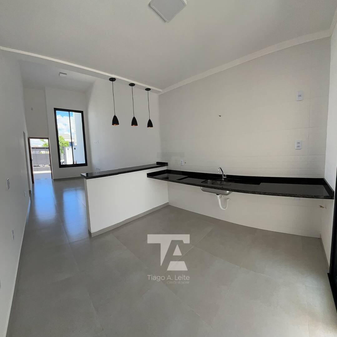 Casa à venda com 3 quartos, 96m² - Foto 5