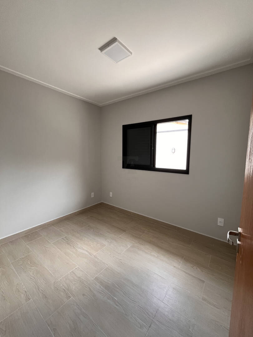 Casa à venda com 3 quartos, 104m² - Foto 13