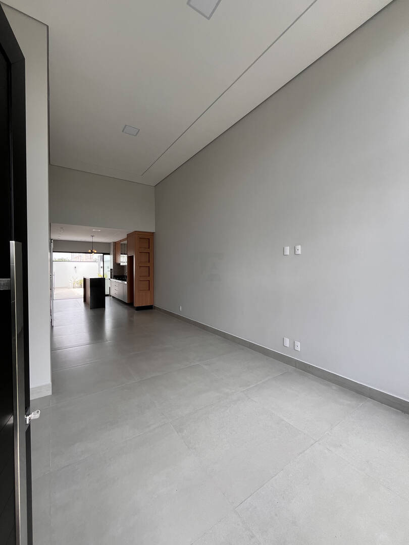 Casa à venda com 3 quartos, 111m² - Foto 5